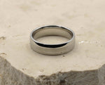 Silver Titanium Ring With Brushed Middle Stripe - Gloss Side Edges | 6mm
