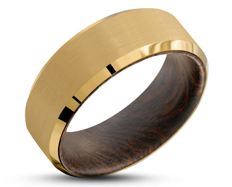 Gold Tungsten Ring With Koa Wood Inlay - Bevelled Edges | 8mm